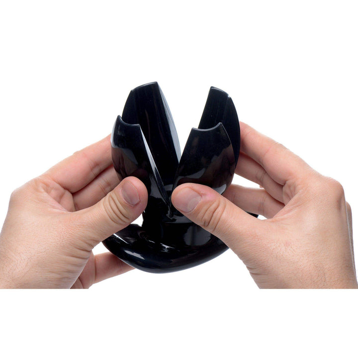 Claw Expanding Anal Dilator - The Dildo Hub