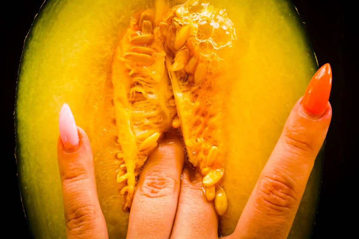 5 FOODS TO EAT FOR BETTER SEX - The Dildo Hub
