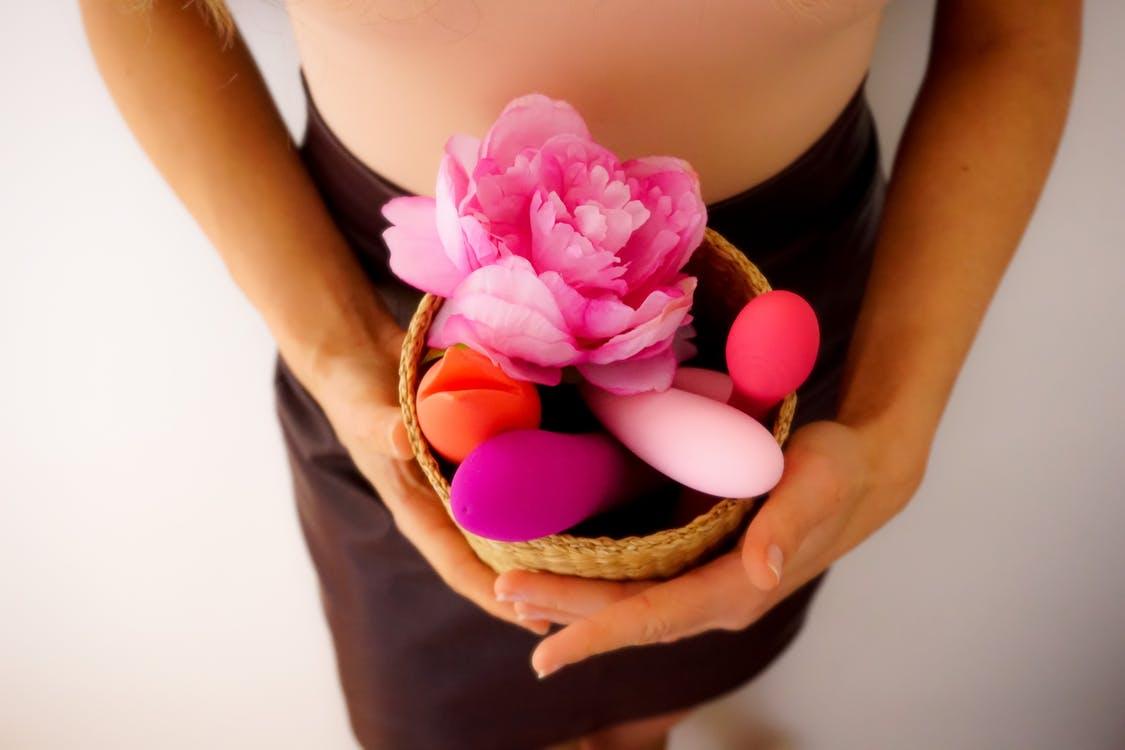 🎁 Should I Buy My Wife a Vibrator? - The Dildo Hub
