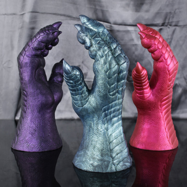 🐲 Clawz Monster Silicone Dildo w/ Recessed Suction Cup