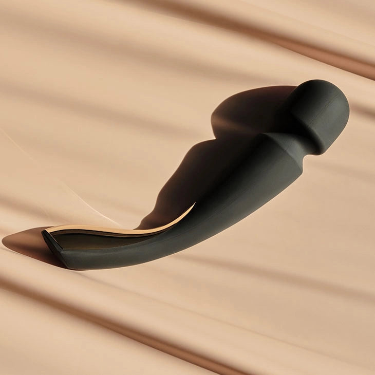 LELO SMART WAND 2 Medium Cordless Wand Massager detail