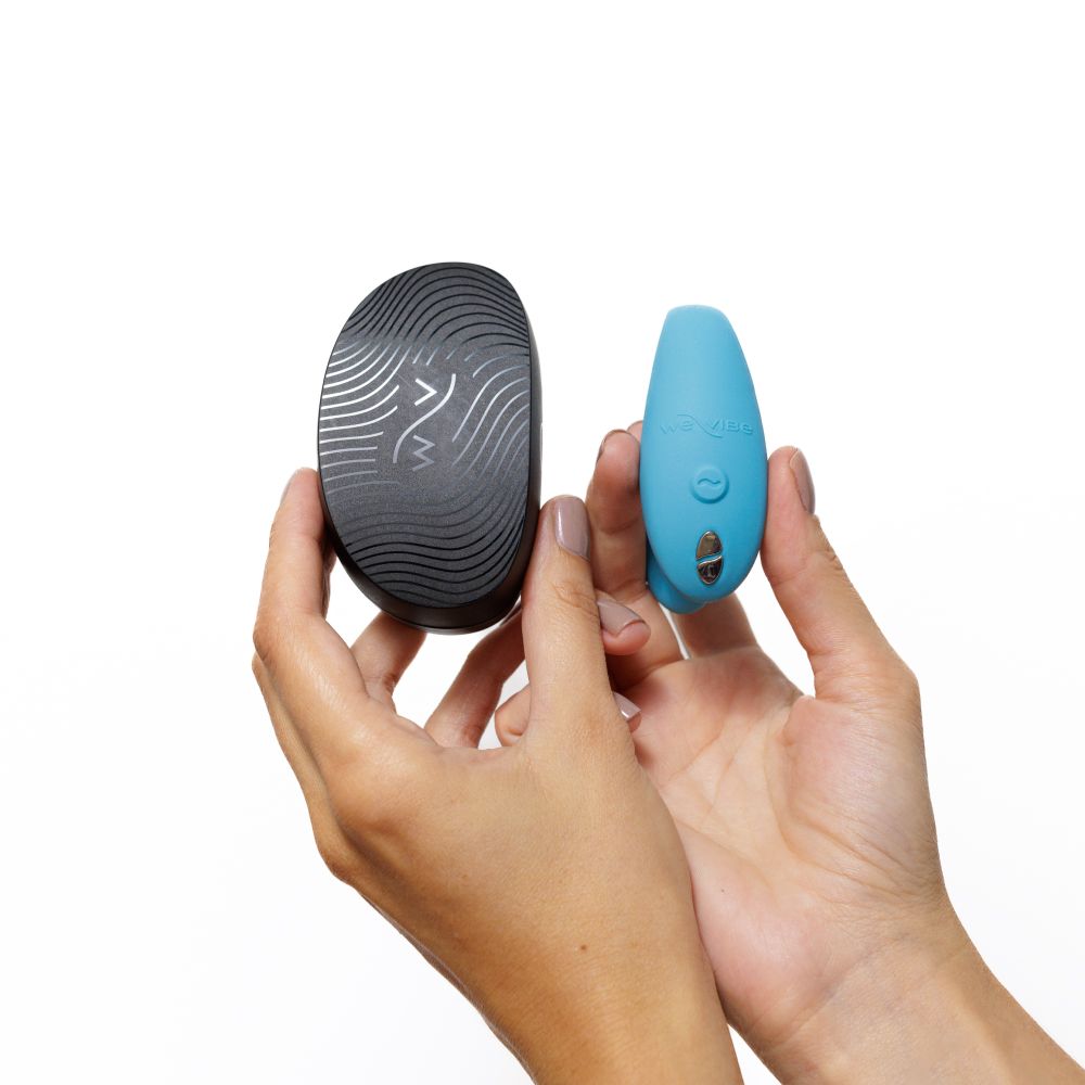 We-Vibe Sync Go Travel Couples Vibrator with App Control in Turquoise