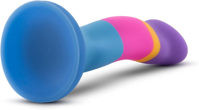 Avant D1 Hot & Cool Silicone G-Spot Dildo With Suction Cup Base - 7.50 Inches | Blush  from thedildohub.com