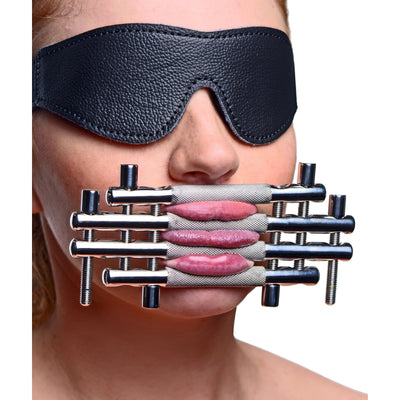 Stainless Steel Lips and Tongue Press LeatherR from Master Series