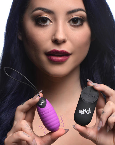 28X Ribbed Silicone Vibrating Egg with Remote Control bullet-vibrators from Bang!